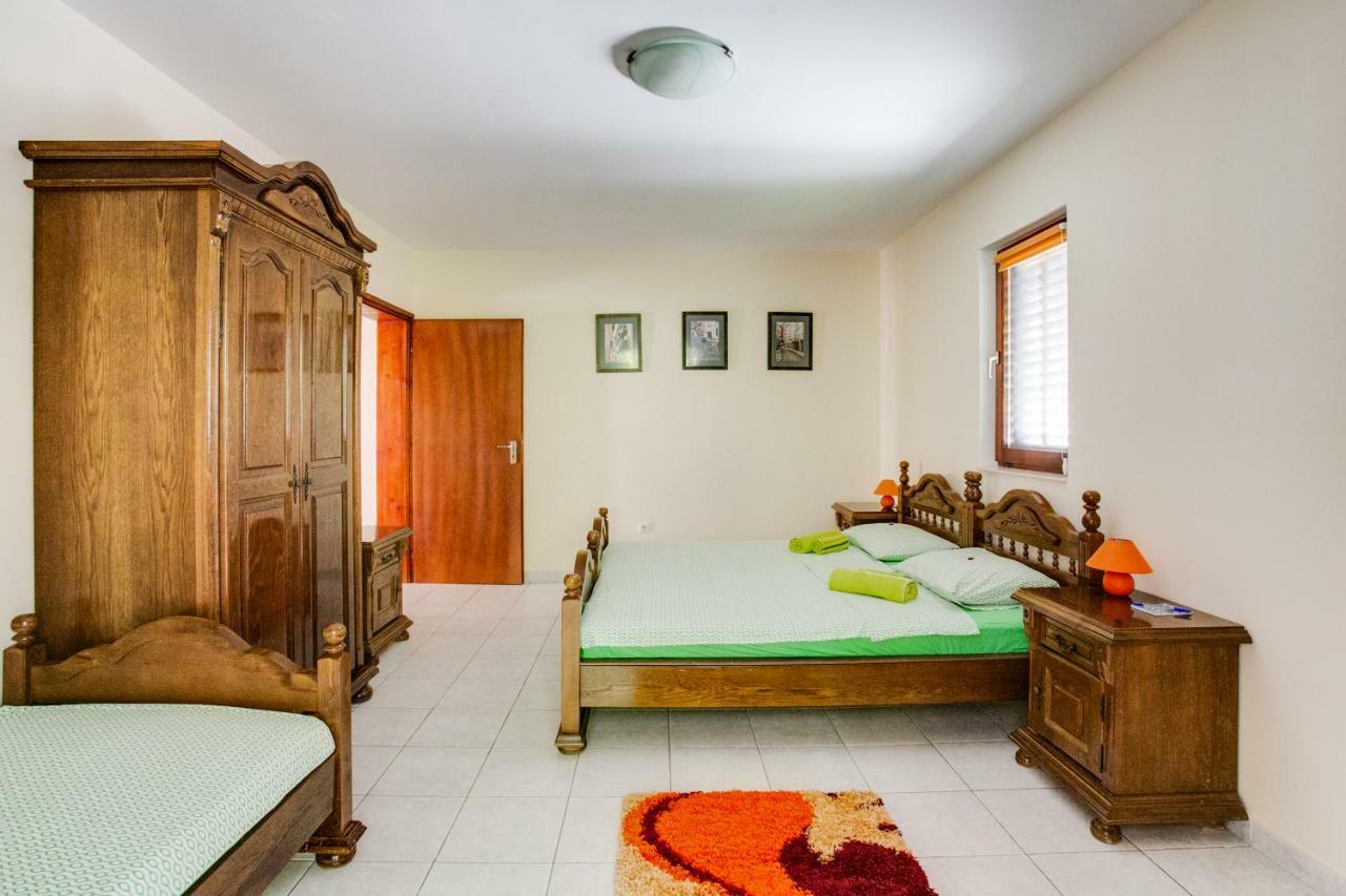 Villa Dionis Budva Exterior foto